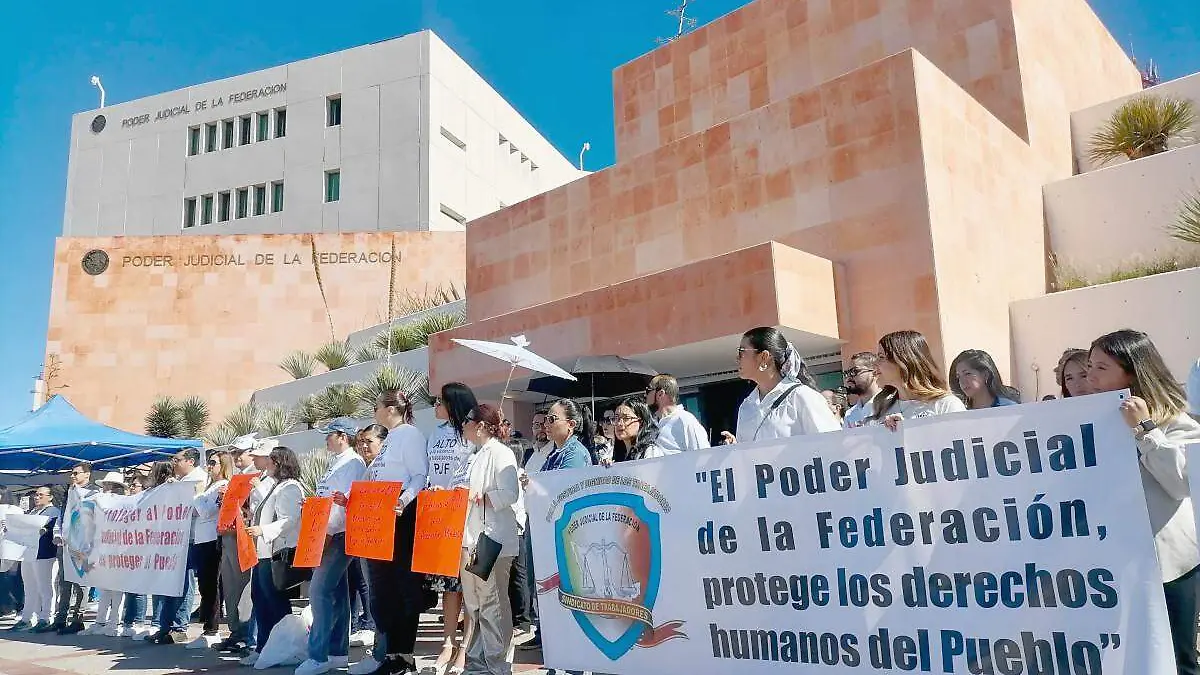 Protesta de trabajadores del Poder Judicial de la Federación